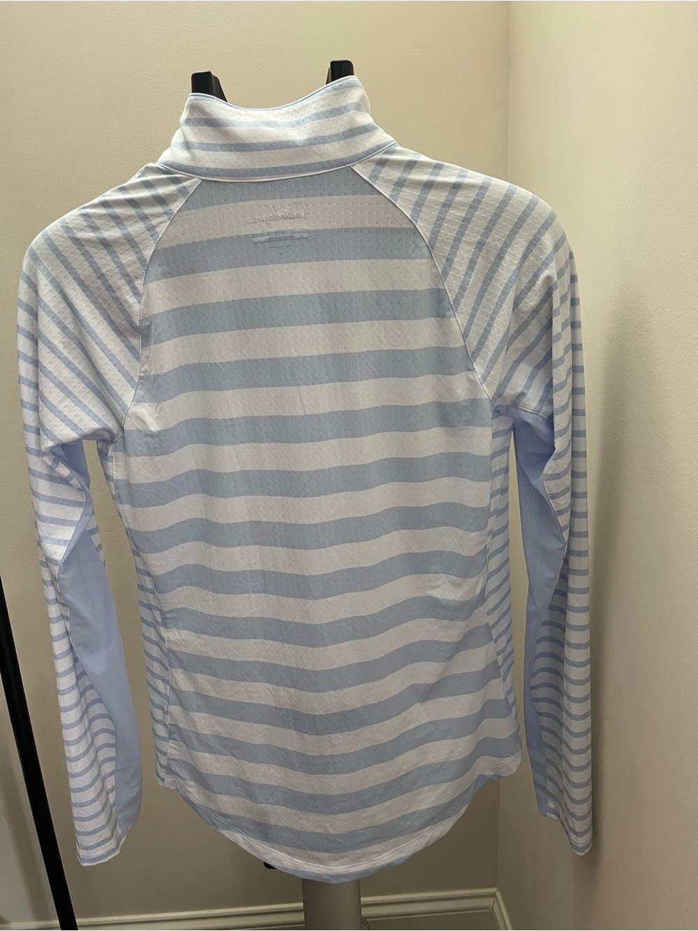 Walter Hagen Light Blue & White Performance Pullover